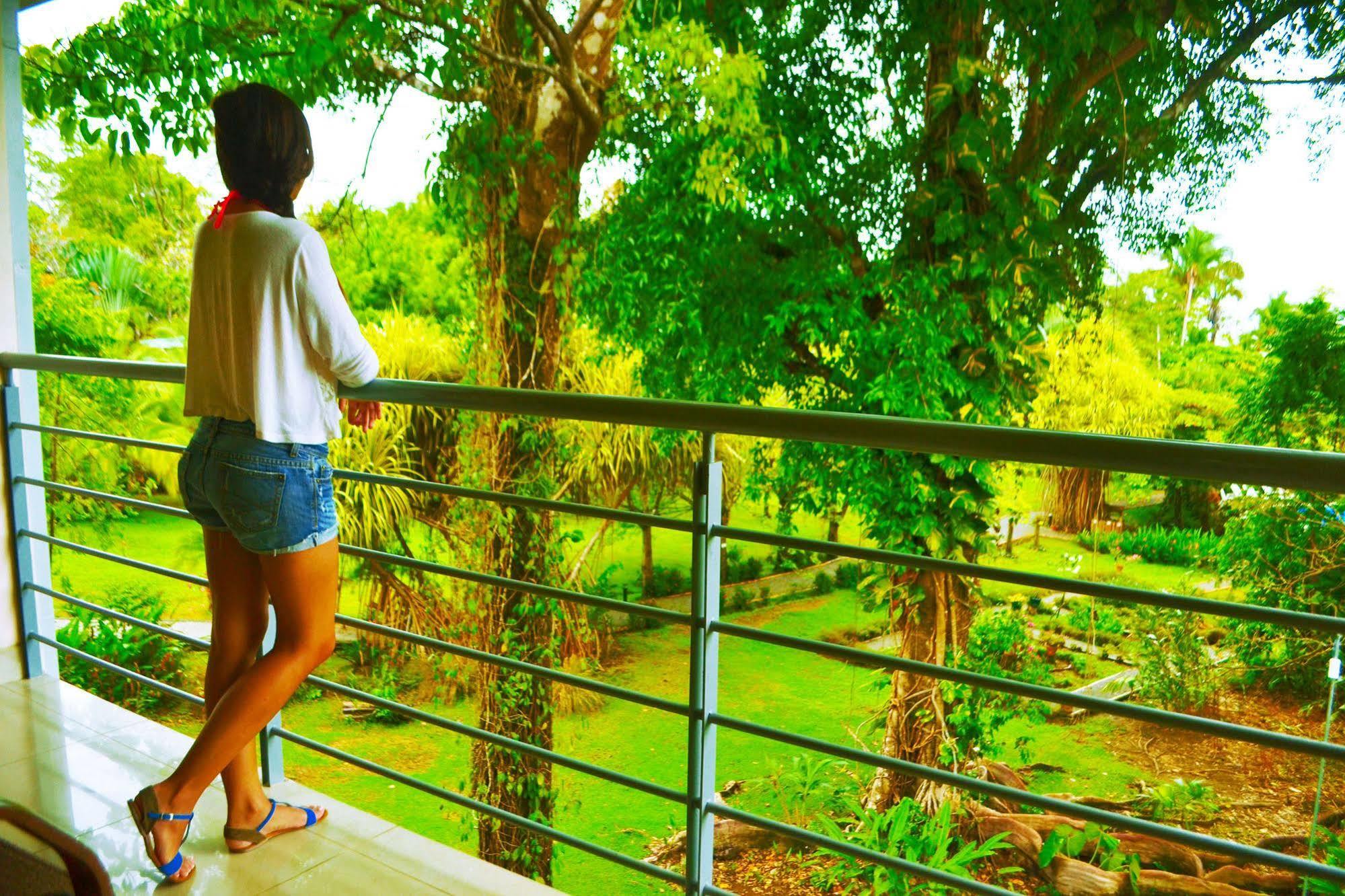 Karahe Beach Hotel มานูเอล อันโตนิโอ ภายนอก รูปภาพ