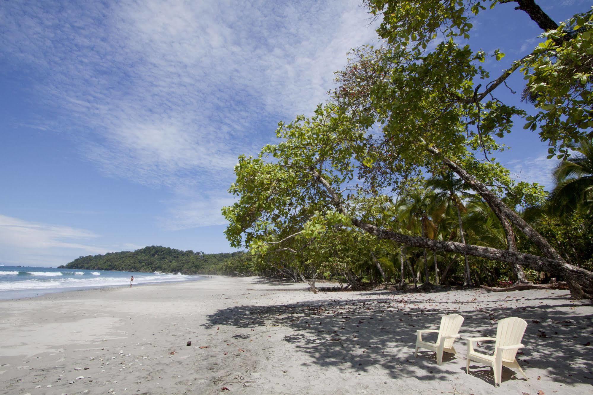 Karahe Beach Hotel มานูเอล อันโตนิโอ ภายนอก รูปภาพ